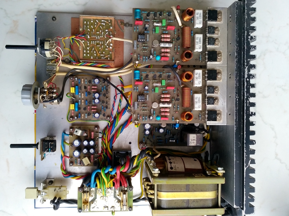 Quad 405 erősítő eladó